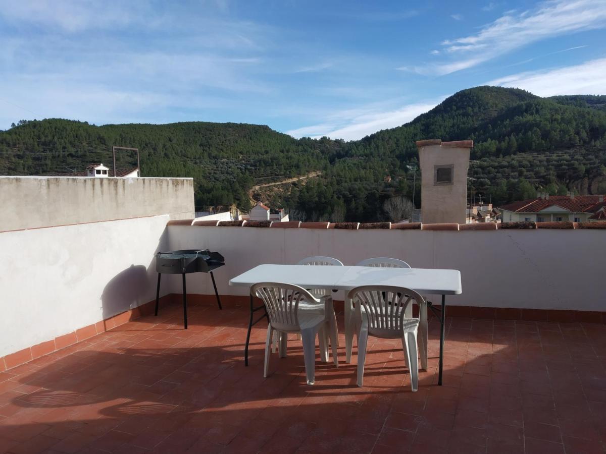 Casa Buscareta Apartment Montan ภายนอก รูปภาพ